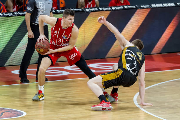 过中间人释 过中间人释